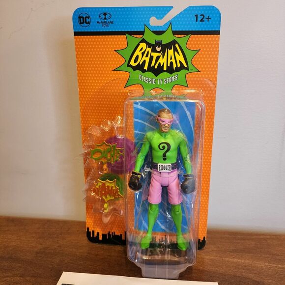 McFarlane Toys Batman Classic TV Series The Riddler and Batman in Boxing Gloves - Picture 2 of 5